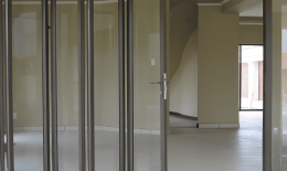 Kính Thịnh Phát – Đơn Vị Thi Công Kính Cường Lực & Nhôm Kính Uy Tín Tại Gò Vấp, TP.HCM