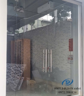 Cửa 2 cánh bản lề sàn (Mẫu 23)