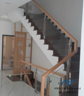 Cầu thang kính (Mẫu 22)