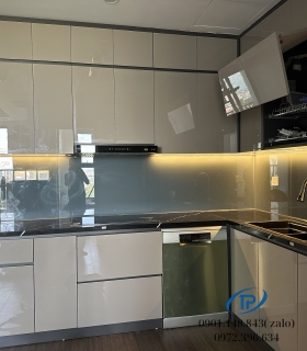 Kính màu ốp bếp -Mẫu 07